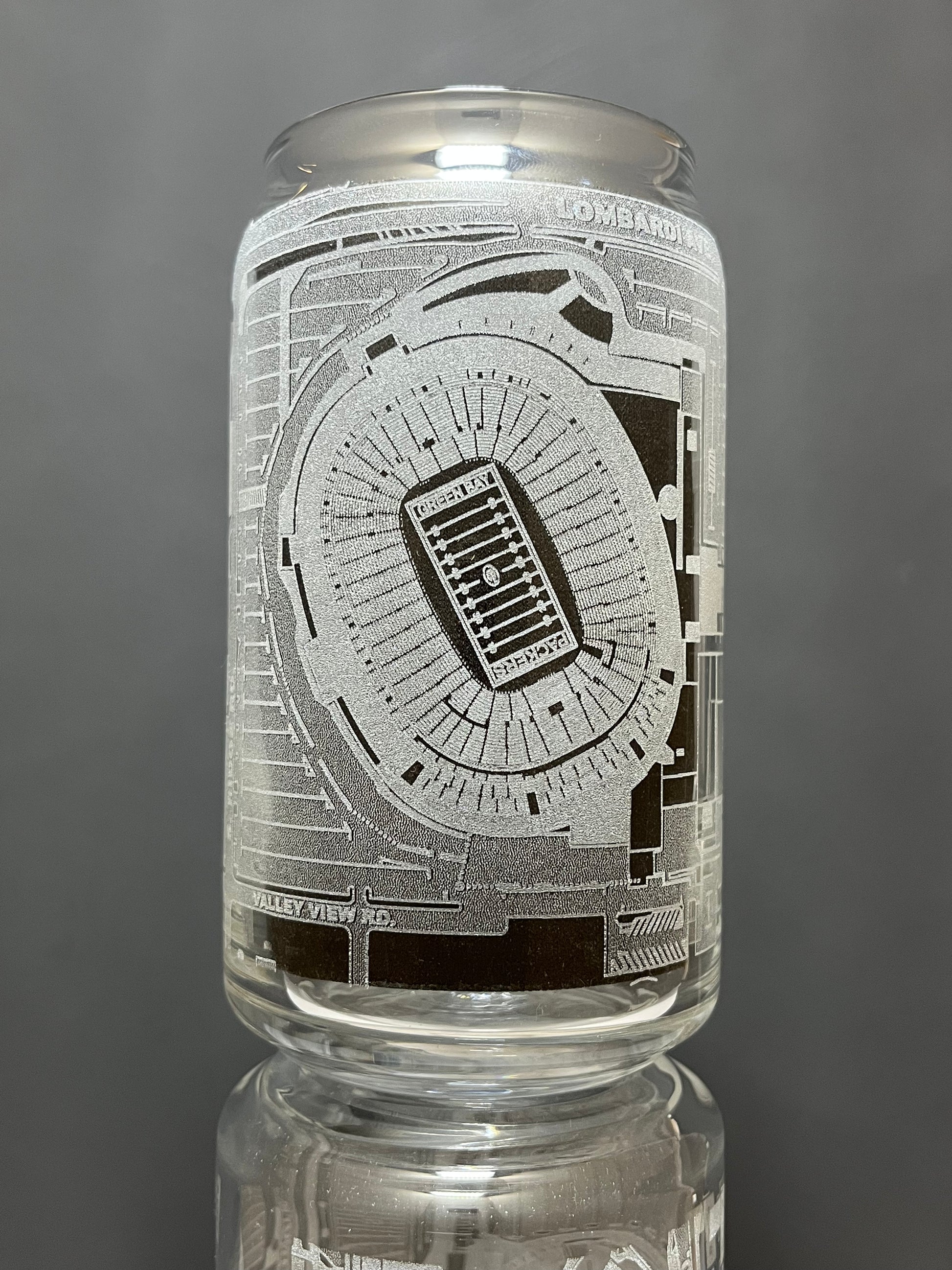 Green Bay, Wisconsin Pint Glass Art (Lambeau Field)